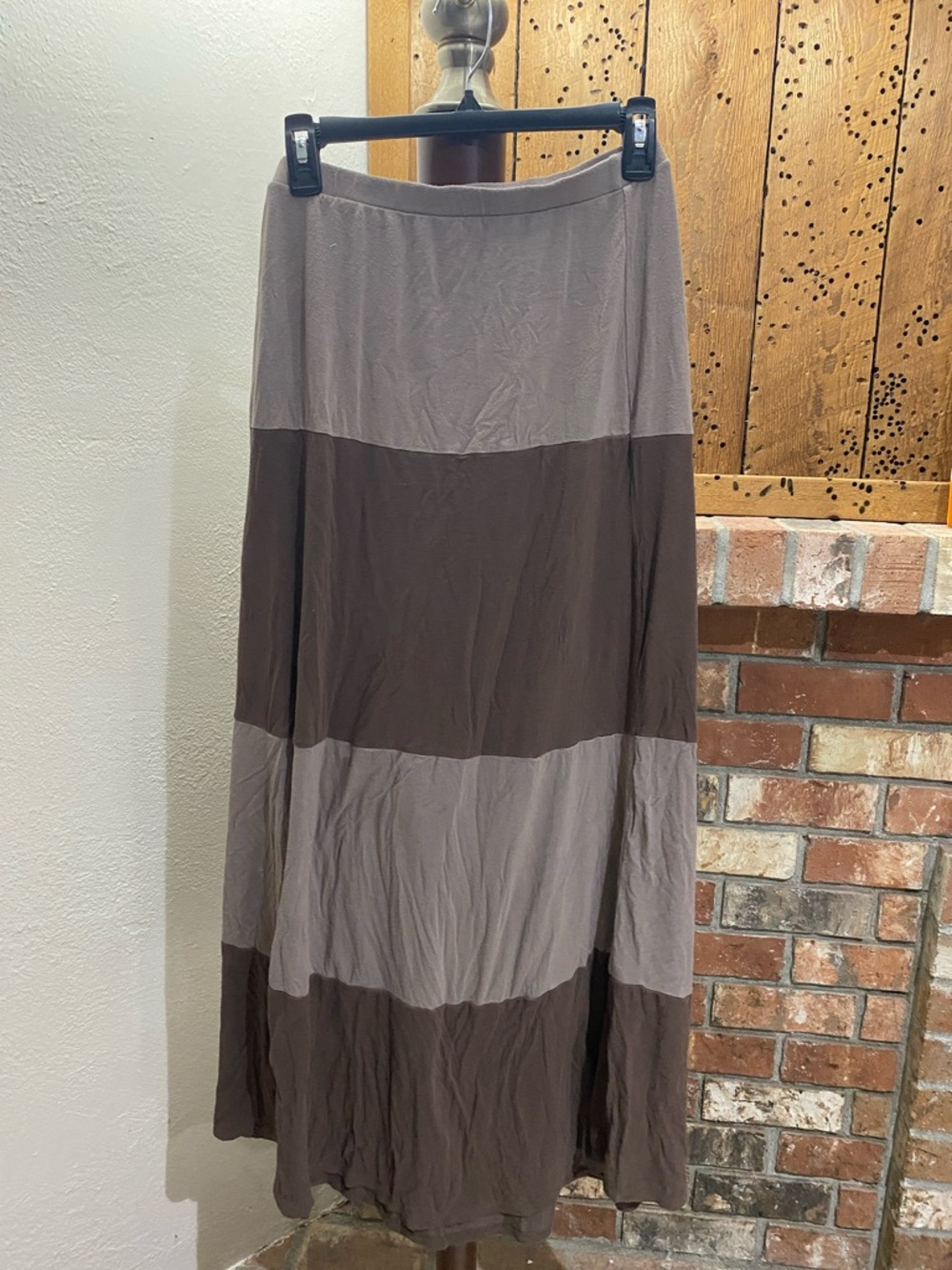 bobeau Two-Tone Taupe and Chocolate Brown Maxi Skirt